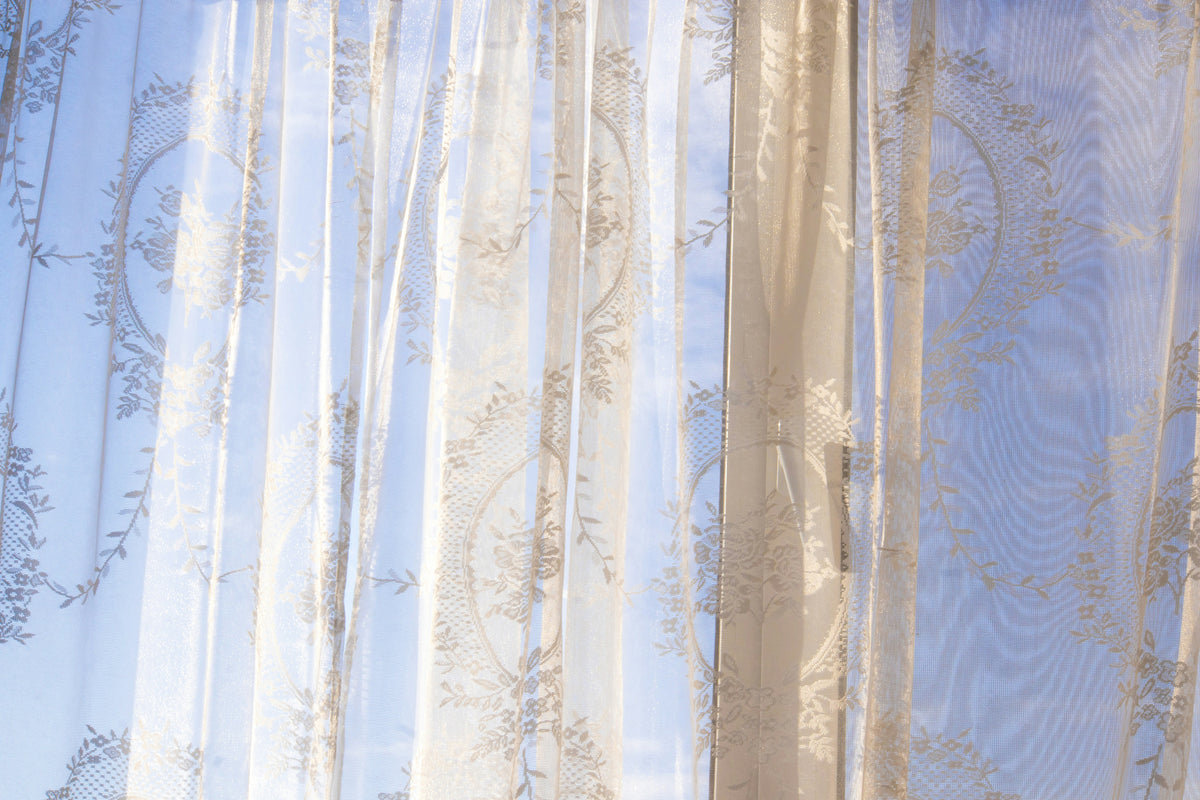 Lace Curtains: Adding Elegant Texture to Interior Design