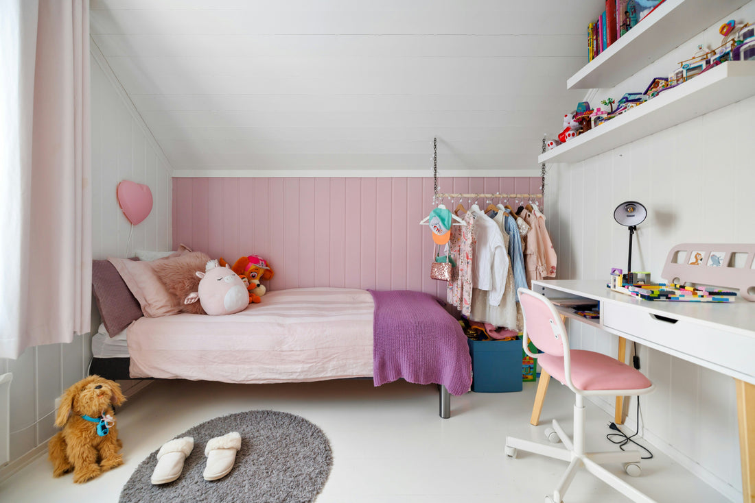 Minimalist Kids' Bedrooms: Why Montessori Furniture Fits the Style