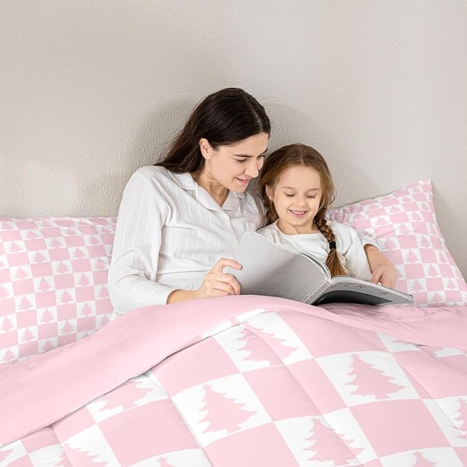Feelyou Christmas Bedding Set Soft for Boys Girls, Checkered Comforter Set Full Size Christmas Tree Duvet Quilt Microfiber Xmas Decorations Bedroom Decor Pink 3 Pcs with 2 Pillow Cases