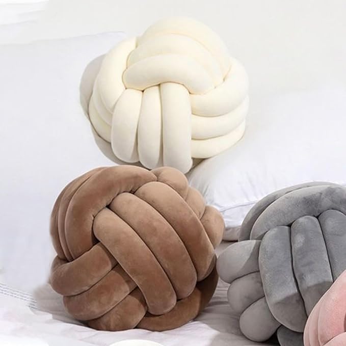Velvet Chunky Yarn Bulky Giant Arm Knitting Yarn, Super Soft Jumbo Tube Weight, Fluffy DIY Crochet Hand Making Washable for Blanket, Pet Bed, Rugs Pillow (2.2lb-Milk White)