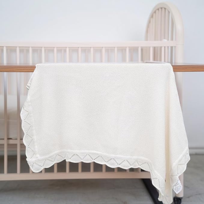 Baby Knit Blanket Soft Breathable Cotton Scallop Border Blankets Newborn Knitted Blanket Swaddle Blankets Gifts for Baby Newborn Toddler Shower Boy Girl New Mom Birthday Christmas White 28x36
