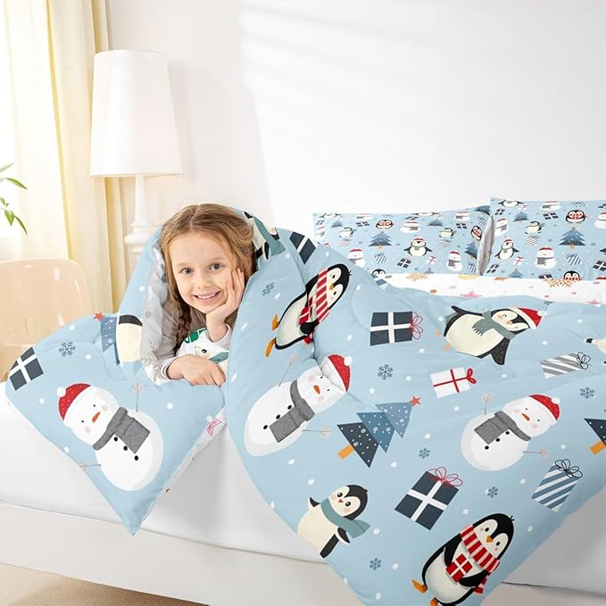 Feelyou Merry Christmas Bedding Set Soft for Boys Girls, Penguin Comforter Set King Size Xmas Tree Snowman Duvet Quilt Microfiber Gift Snowflake Bedroom Decor 3 Pcs with 2 Pillow Cases
