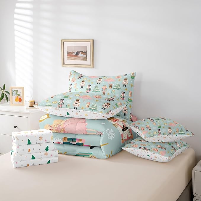 Erosebridal 7Pcs Green Christmas Comforter Set Queen,Xmas Tree Nutcracker Bedding Set,Pink Princess Bed in A Bag for Girls Women,Winter Xmas Holiday Christmas Ornaments Quilt with Flat Fitted Sheet