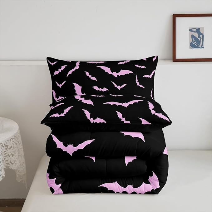Erosebridal Halloween Bedding Set King Size for Kids Boys Youth Pink Bats Comforter Set Happy Holiday Gothic Quilt with 2 Pillow Cases Spooky Animal Bedding Comforter Sets