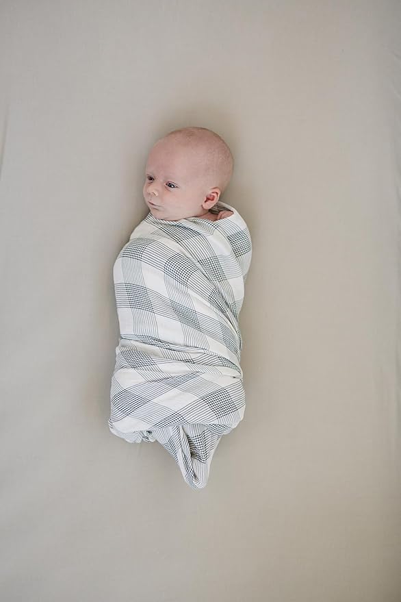 Mebie Baby Coastal Plaid Muslin Swaddle, Modern and Neutral Blanket for Baby Girl or Boy, Soft Newborn Wrap, 0-3 Month, Comfy Baby Essentials & Gifts