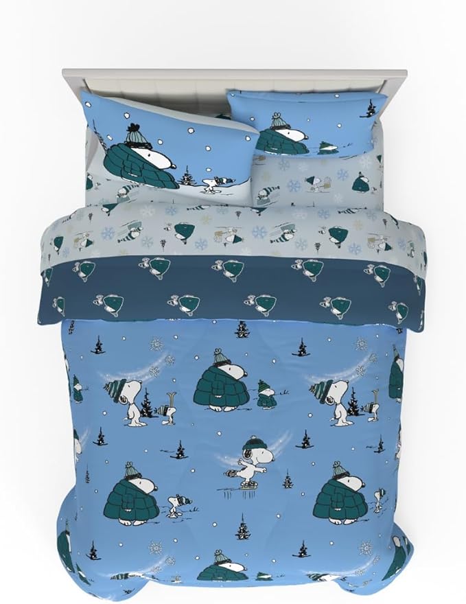Collectibles Peanuts Snoopy Puffer Holiday & Christmas Bedding Super Soft Comforter and Sheet Set with Sham, 7 Piece Queen Size (Officially Licensed Product) by Franco