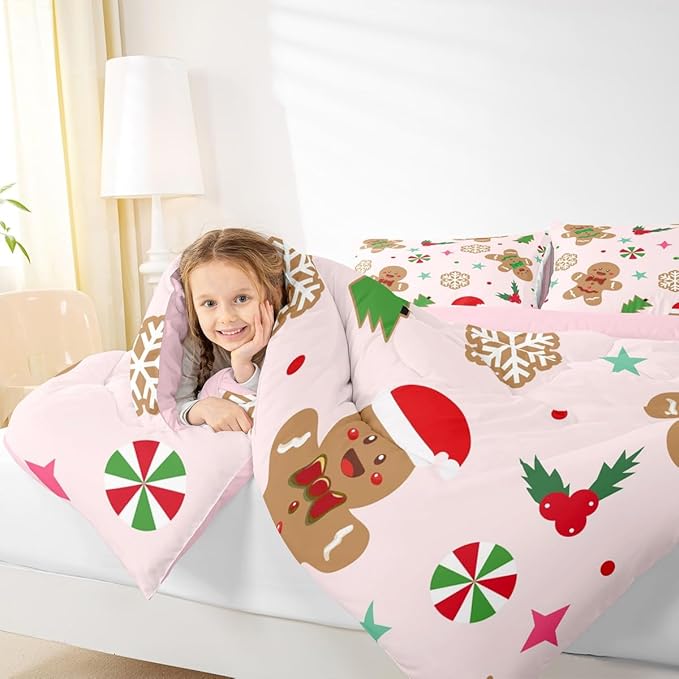 Feelyou Merry Christmas Kids Comforter Set King Size Gingerbread Man Bedding Set Xmas Tree Duvet Quilt for Kids Boys Girls Bedroom Red Berries Snowflake Decor Microfiber Ultra Soft Breathable