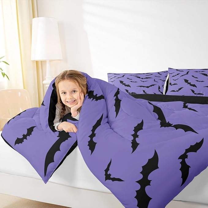 Erosebridal Purple Halloween Bedding Set Spooky Bats Comforter Set Queen,Horror Halloween Decorations Quilt for Kids Boys Girls Adults Gothic Flying Bat Silhouette Duvet Insert,Goth Bedroom Decor