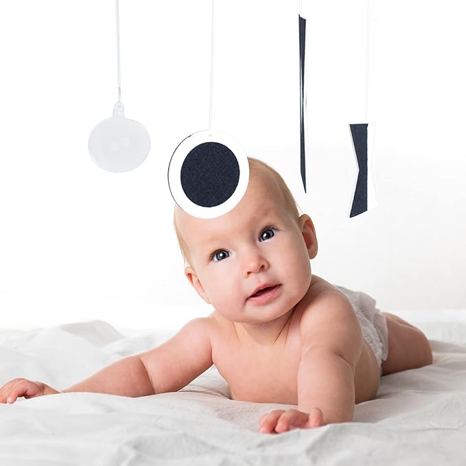 Montessori Munari Mobile Visual Mobiles Black White Felt Handmade Shape and Color Recognition