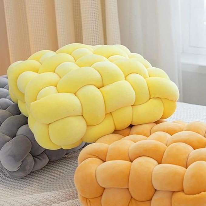 Velvet Chunky Yarn Bulky Giant Arm Knitting Ya rn, Super Soft Jumbo Tube Weight, Fluffy DIY Crochet Hand Making Washable for Blanket, Pet Bed, Rugs Pillow (2.2lb-Gold Yellow)