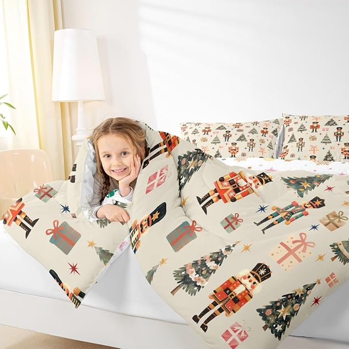 jejeloiu Xmas Nutcracker Comforter Set Full Size Christmas Beige Bedding Set for Kids Boys Girls Cute Snowflakes Duvet Quilt Bedroom Decor