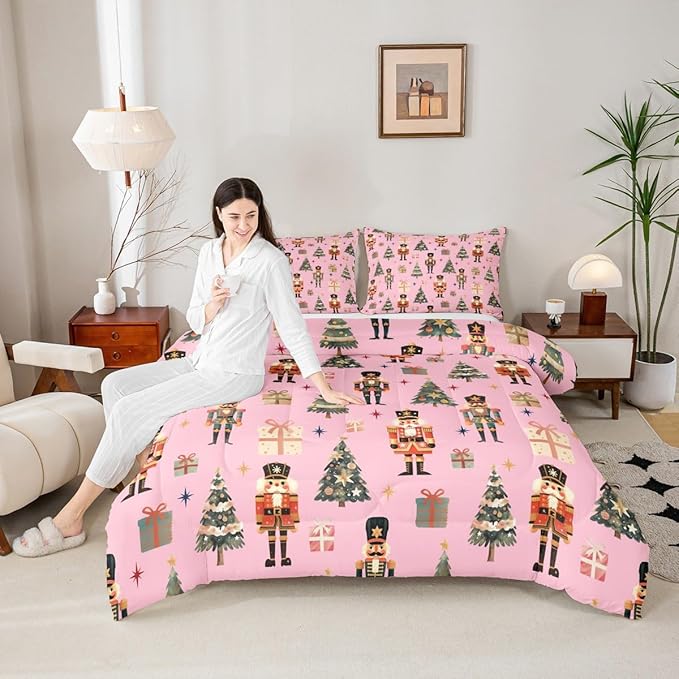 jejeloiu Xmas Nutcracker Comforter Set King Size Christmas Pink Bedding Set for Kids Boys Girls Cute Snowflakes Duvet Quilt Bedroom Decor