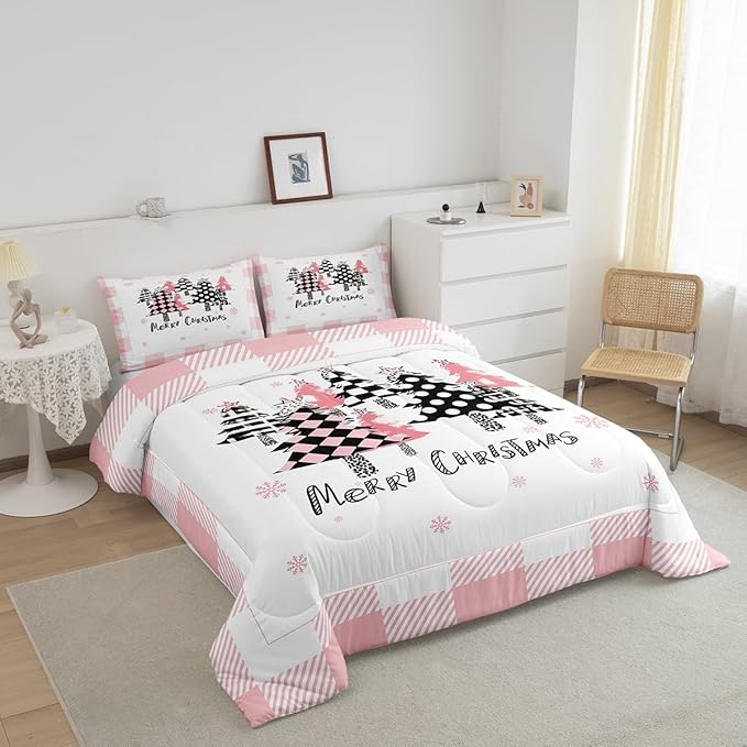 Manfei Merry Christmas Comforter Set Full Size, Pink Plaid Xmas Trees Bedding Set 3pcs, New Year Cartoon Down Comforter for All Season, Kids Girls Santa Claus Bedroom Decor, 2 Pillowcases, No Sheets