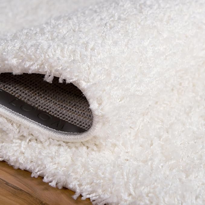Unique Loom Solid Shag Collection Area Rug (5' 1" Square, Snow White)