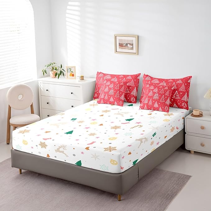 Feelyou Merry Christmas Bed Set Xmas Tree Cute Comforter Set with Sheets Red Chic Bed in a Bag Kawaii Stars Cartoon Bedding Set Bedroom Collection King Size