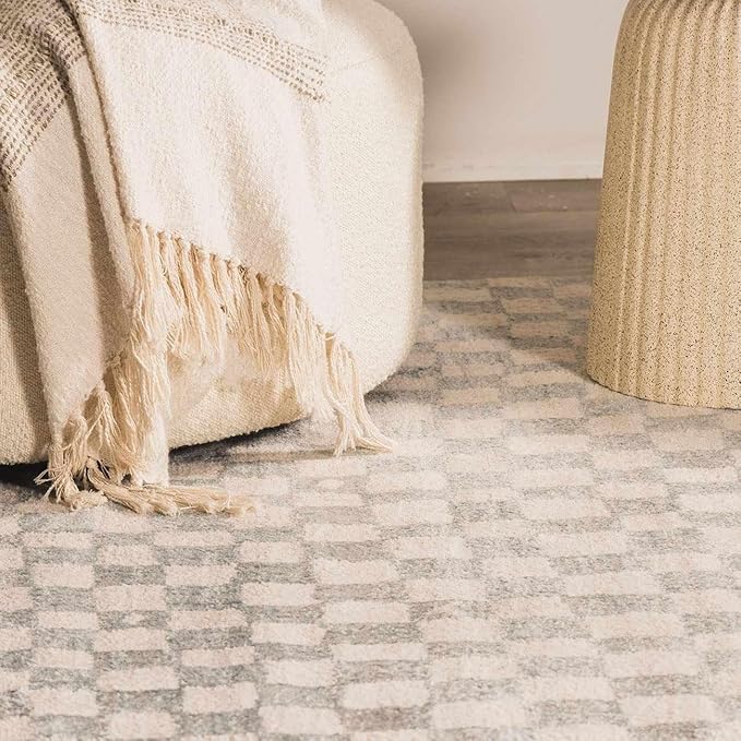 Hauteloom Benjy Hallway, Kitchen Runner Rug - Contemporary - Cream, Silver Blue - 2'7" x 10'