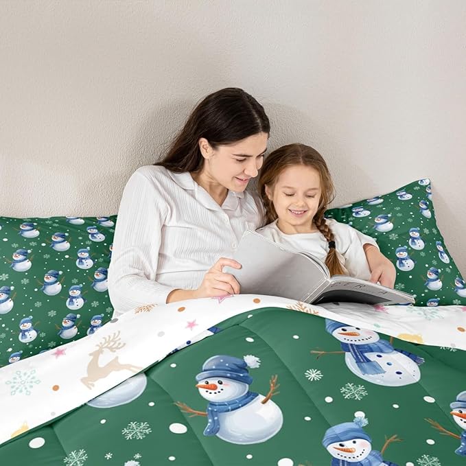 jejeloiu Kids Cute Winter Snowman Comforter Set Toddler Green Christmas Theme Bedding Set for Boys Girls Teens Xmas Snowflake Happy New Year Duvet Quilt Room Decor