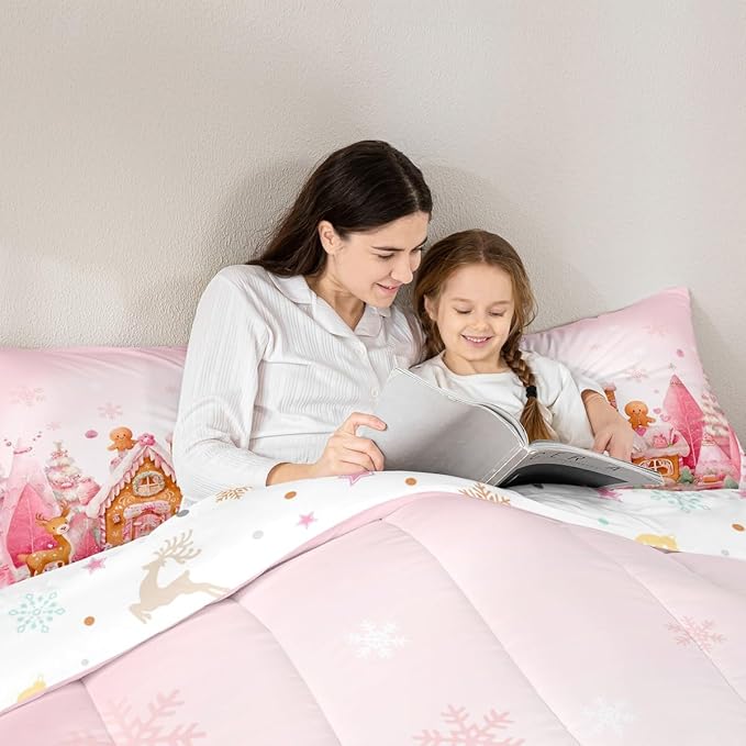 jejeloiu Kids Christmas Theme Comforter Set Full Size Cute Deer Gingerbread Man Bedding Set for Boys Girls Teens Pink Xmas Tree Candy House Snowflake Winter Duvet Quilt Room Decor