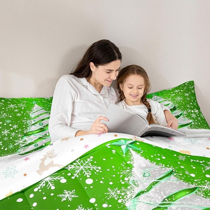 Feelyou Merry Christmas Comforter Set All Season Christmas Tree Bedding Set with 2 Pillow Cases Snowflake Microfiber Kids Queen Bedclothes Winter Bedroom Decor Duvet Quilt Breathable Soft