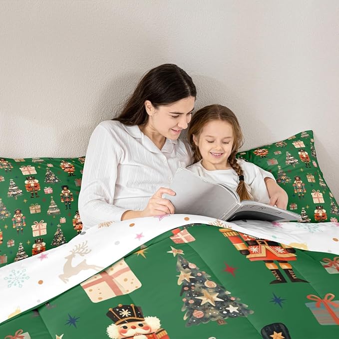 jejeloiu Xmas Nutcracker Comforter Set Toddler Size Christmas Green Bedding Set for Kids Boys Girls Cute Snowflakes Duvet Quilt Bedroom Decor