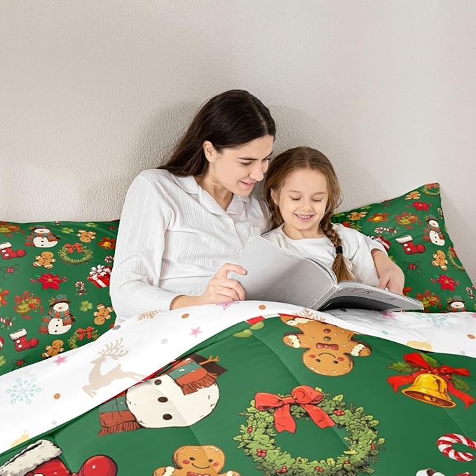 jejeloiu Merry Christmas Comforter Set Toddler Size Cute Snowman Bedding Set for Kids Boys Girls Gingerbread Man Duvet Quilt Green Bedroom Decor
