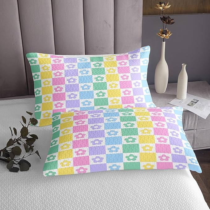 Manfei Kawaii Daisy Flowers Kids Bedspread Twin Size,Colorful Geometric Grids Checkerboard Coverlet Set,Girls Women Room Decor,Cartoon Groovy Floral Quilted Coverlet,Chic Bedding Quilt,1 Pillowcase