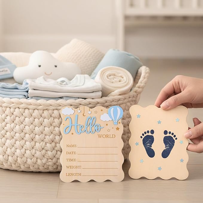 Hello World Newborn Sign, Wooden Newborn Announcement Sign, Boys Girls Birth Information Record Board with Hot Air Balloon Cloud Star Design for Photo Prop for Baby Shower Hospital Nursery