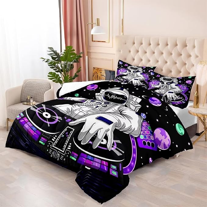 kxry Space Astronaut Galaxy Comforter Sets Twin Size Outer Space Themed Bedroom Decor Bedding Sets Black and Purple Bedding Quilt for Kids Teen Girls 1 Comforter+ 1 Pillowcase