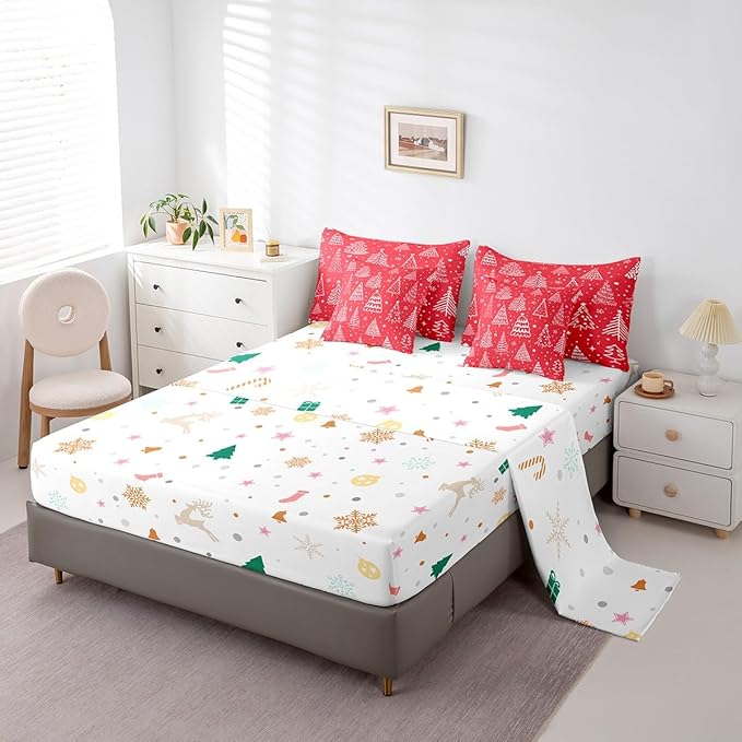 Feelyou Merry Christmas Bed Set Xmas Tree Cute Comforter Set with Sheets Red Chic Bed in a Bag Kawaii Stars Cartoon Bedding Set Bedroom Collection King Size