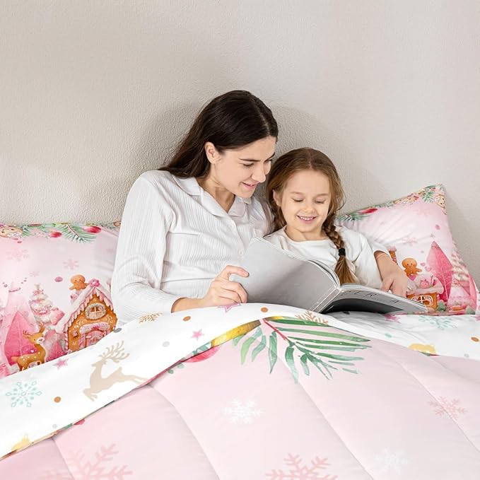 jejeloiu Kids Christmas Theme Comforter Set King Size Cute Deer Gingerbread Man Bedding Set for Boys Girls Teens Pink Xmas Tree Candy House Winter Snowflake Duvet Quilt Room Decor