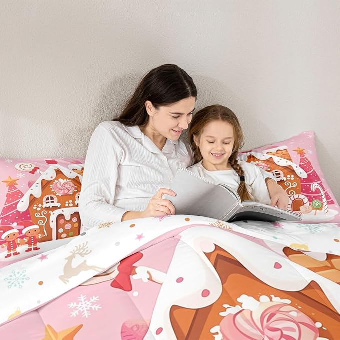 jejeloiu Kids Christmas Theme Comforter Set Toddler Cute Gingerbread Man Bedding Set for Boys Girls Teens Pink Xmas Tree Candy House Winter Snowflake New Year Duvet Quilt Room Decor
