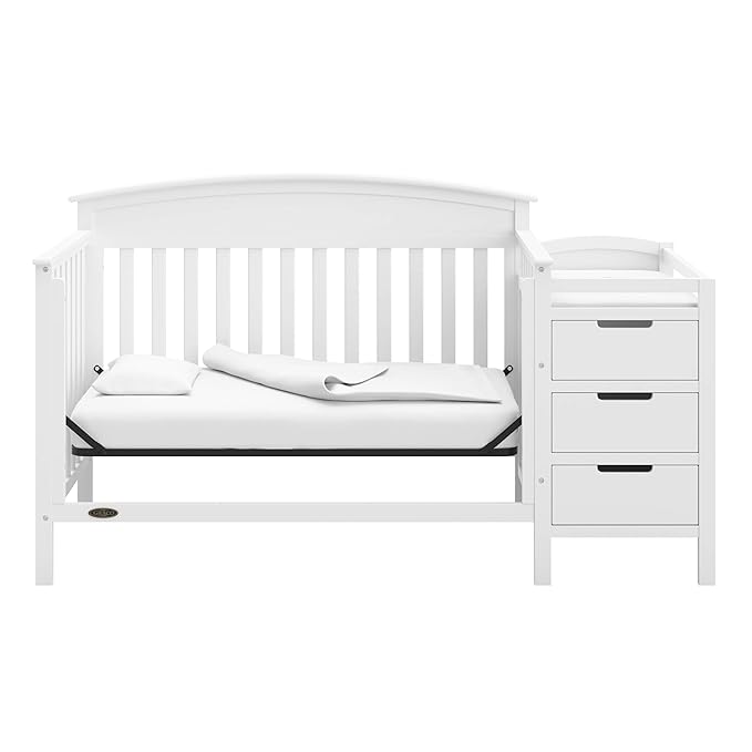 Graco Benton 4-in-1 Convertible Crib and Changer (White) – GREENGUARD Gold Certified, Crib & Changing Table Combo, Water-Resistant Changing Pad, Converts to Toddler Bed, Daybed and Full-Size Bed