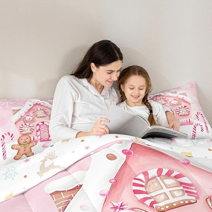 Feelyou Gingerbread Man Comforter Set Full Size Gingerbread House Bedding Set for Kids Boys Girls Candy Canes Duvet Quilt Pink Christmas Scheme Bedroom Decor Snowflake 3 Pcs with 2 Pillow Cases