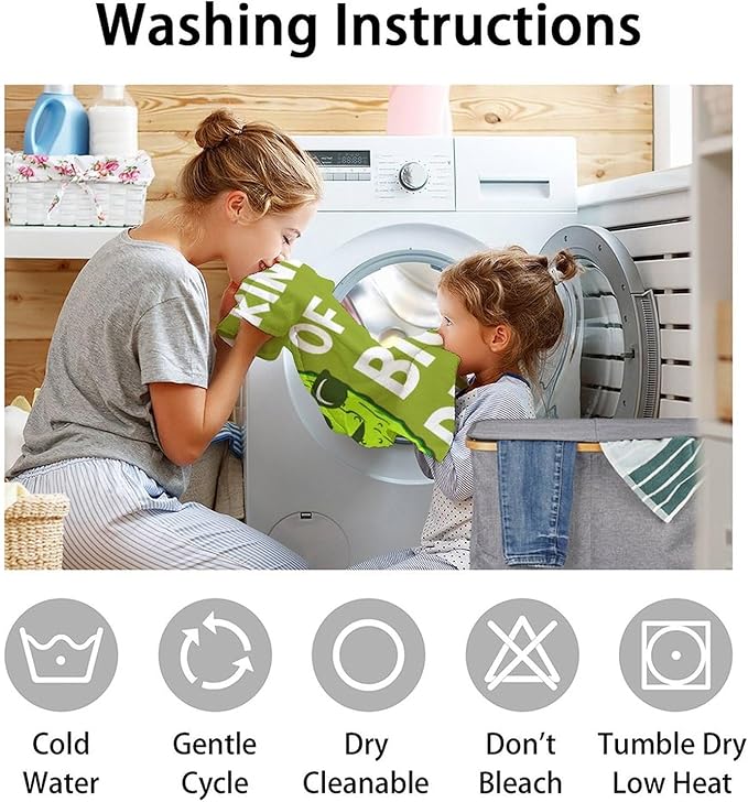 Pickle Throw Blanket for Women Men - 60x80 Inches Twin Size - Soft Fluffy Cozy Blankets Gift - Green Funny Blanket Throws for Bed, Sofa, Winter