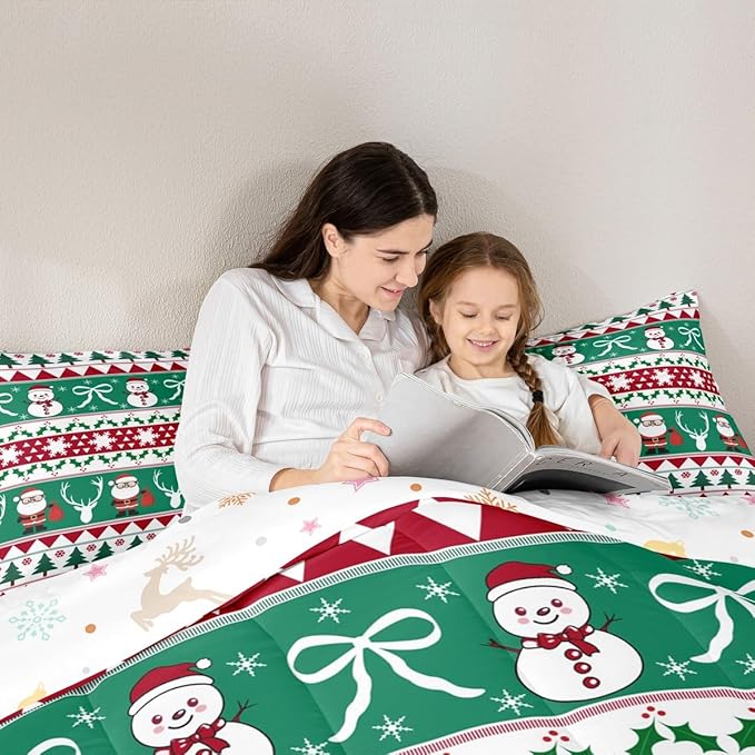 Feelyou Merry Christmas Tree Comforter Set Toddler Size Cute Snowman Bedding Set for Kids Boys Girls Santa Claus Duvet Quilt Cartoon Bowknot Bedroom Decor Microfiber 2 Pcs with 1 Pillow Cases