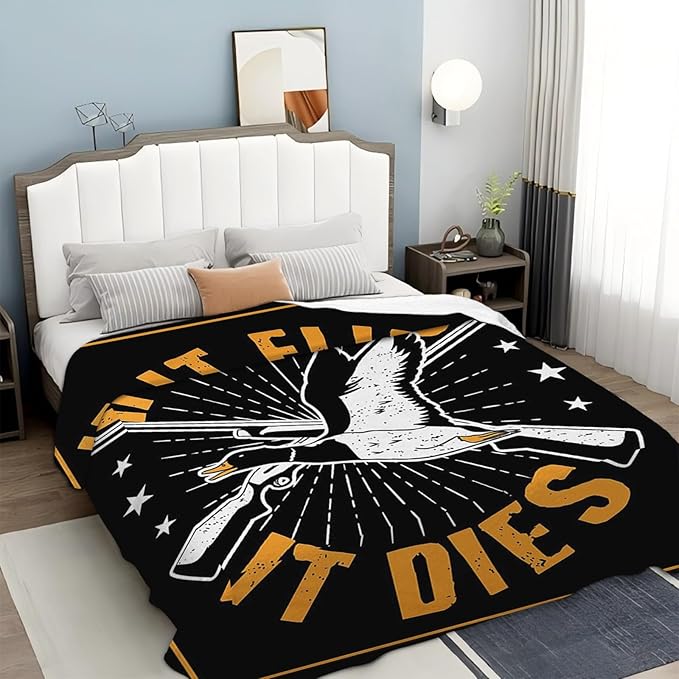 Tijuboni Duck Hunting Throw Blanket Goose Hunting Gifts for Men Women Boys Girls Adults Kids Soft Flannel Fleece Blanket for Couch Sofa Bed Home Decor 40"x50"