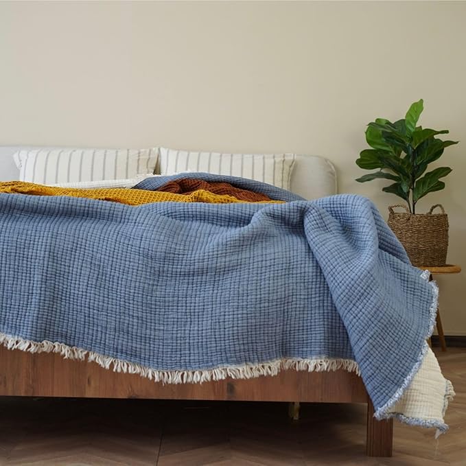 Christmas Muslin Comforter – Cotton Muslin Blanket with Soft Fiber Filling, Breathable & Cozy Muslin Throw Blanket, Reversible Holiday Quilt (Dusty Blue, King (U.S. Standard))