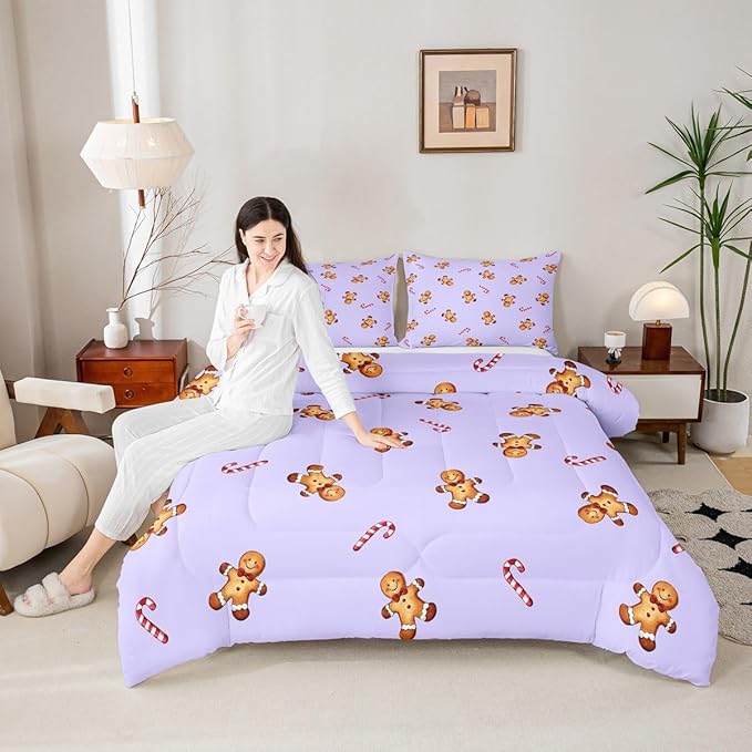 jejeloiu Kids Cute Gingerbread Man Comforter Set Toddler Christmas Theme Bedding Set for Boys Girls Teens Xmas Candy Cane Happy New Year Purple Duvet Quilt Room Decor
