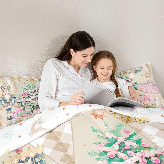 jejeloiu Christmas Nutcracker Comforter Set Twin Size Gingerbread Man Bedding Set for Kids Boys Girls Xmas Tree Duvet Quilt Beige Bedroom Decor