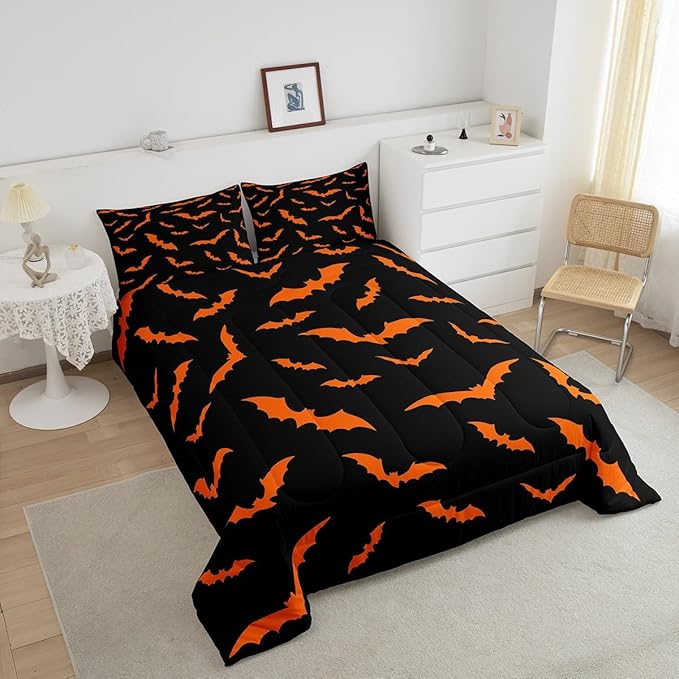 Erosebridal Happy Halloween Quilt King Size for Kids Boys Bats Animal Silhouette Comforter Set Orange Bats Animal Bedding Set Gothic Spooky Down Comforter with 2 Pillow Cases