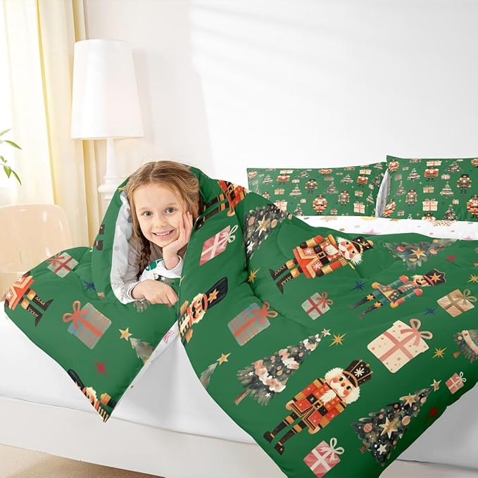 jejeloiu Xmas Nutcracker Comforter Set Queen Size Christmas Green Bedding Set for Kids Boys Girls Cute Snowflakes Duvet Quilt Bedroom Decor