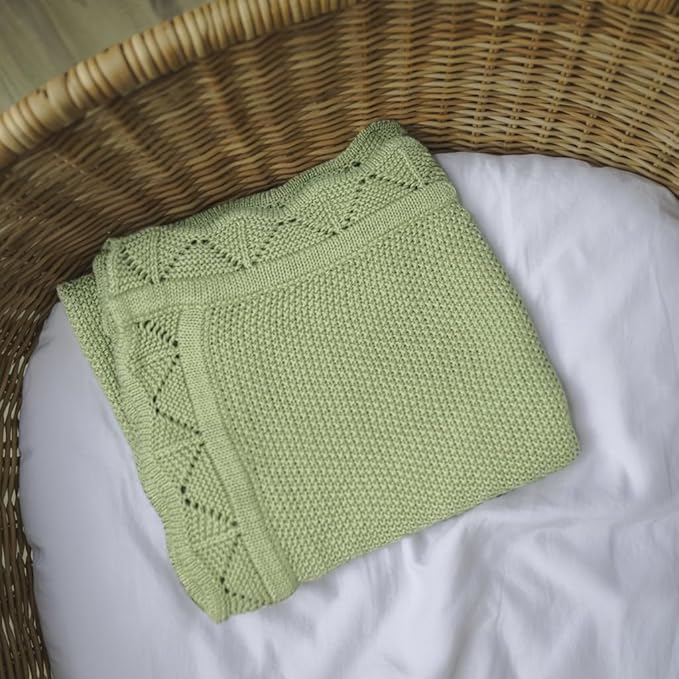 Baby Knit Blanket Soft Breathable Cotton Scallop Border Blankets Newborn Knitted Blanket Swaddle Blankets Gifts for Baby Newborn Toddler Shower Boy Girl New Mom Birthday Christmas SG 30x40