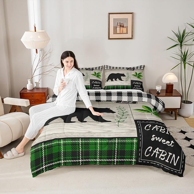 Bear Silhouette Kids Comforter Set Queen Size,Leaves Wooden Plank Bedding,Girls Boys Adults Bedroom/Xmas Cabin Decor,Geometric Grids Retro Down Comforter,Rustic Farmhouse Duvet Insert,2 Pillowcases