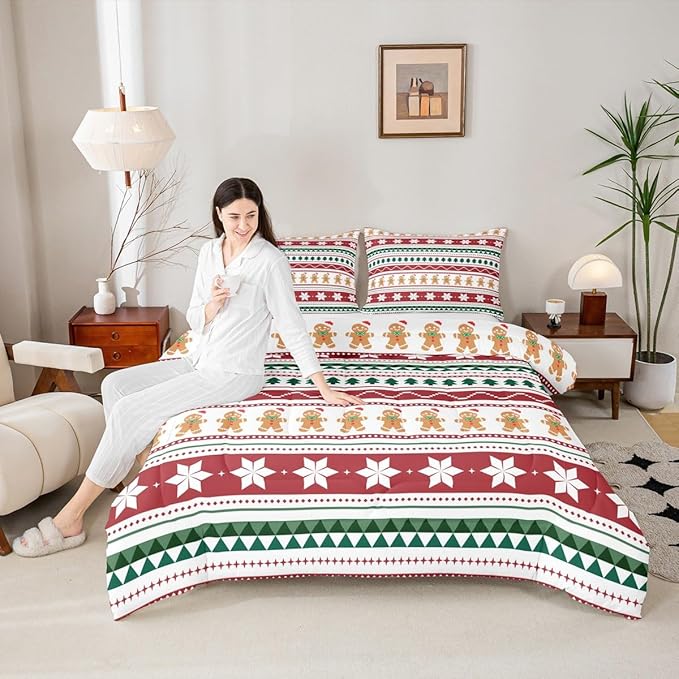 Feelyou Merry Christmas Bedding Set Soft for Boys Girls, Gingerbread Man Comforter Set King Size Duvet Quilt Microfiber Striped Bedroom Decor 3 Pcs with 2 Pillow Cases