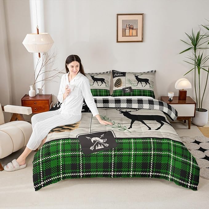 Deer Silhouette Kids Comforter Set King Size,Old Plank Leaves Bedding,Girls Boys Adults Bedroom/Xmas Cabin Decor,Geometric Grid Plaid Retro Down Comforter,Rustic Farmhouse Duvet Insert,2 Pillowcases