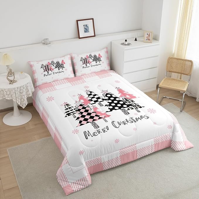 Manfei Merry Christmas Comforter Set King Size, Pink Plaid Xmas Trees Bedding Set 3pcs, New Year Cartoon Down Comforter for All Season, Kids Girls Santa Claus Bedroom Decor, 2 Pillowcases, No Sheets