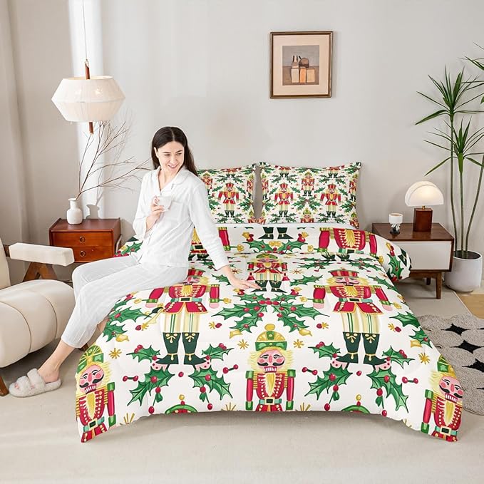 Feelyou Merry Christmas Bedding Set Soft for Boys Girls, Nutcracker Comforter Set Toddler Size Holly Leaves Duvet Quilt Microfiber Red Berries Bedroom Decor 2 Pcs with 1 Pillow Cases
