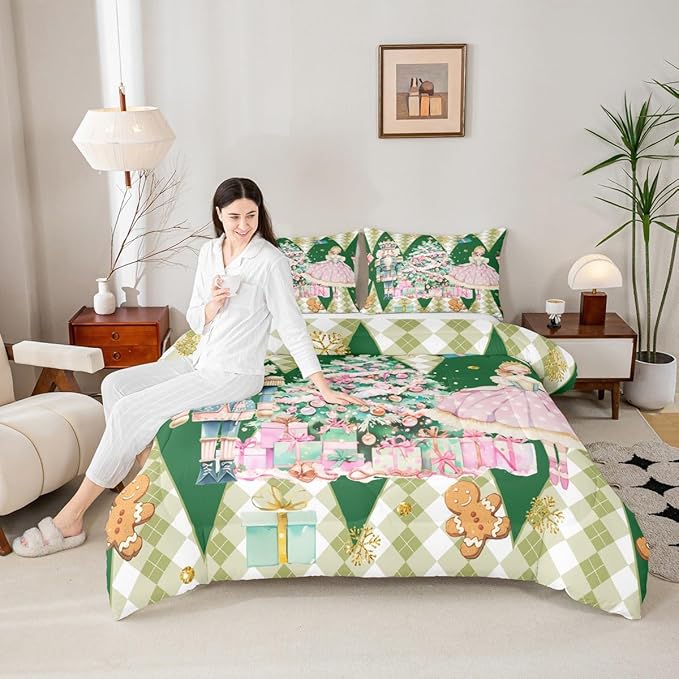jejeloiu Christmas Nutcracker Comforter Set Full Size Gingerbread Man Bedding Set for Kids Boys Girls Xmas Tree Duvet Quilt Green Bedroom Decor