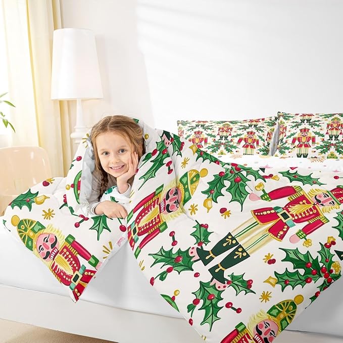 Feelyou Merry Christmas Bedding Set Soft for Boys Girls, Nutcracker Comforter Set Twin Size Holly Leaves Duvet Quilt Microfiber Red Berries Bedroom Decor 2 Pcs with 1 Pillow Cases