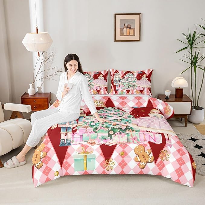 jejeloiu Christmas Nutcracker Comforter Set Toddler Size Gingerbread Man Bedding Set for Kids Boys Girls Xmas Tree Duvet Quilt Red Bedroom Decor